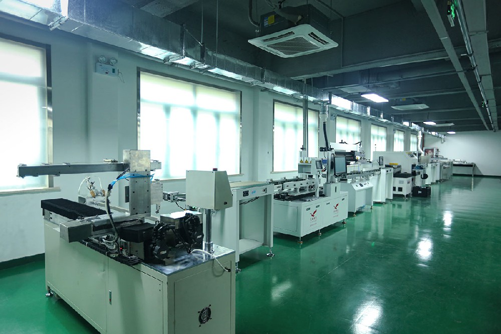 灯串产品自动线