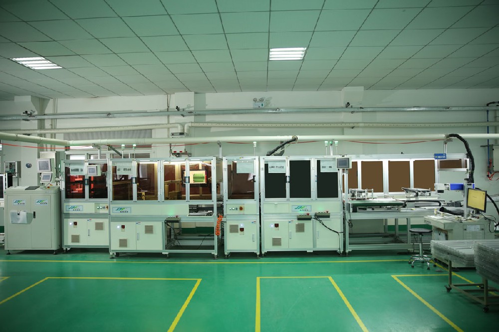 红外感应控制LED橱柜灯自动化组装线