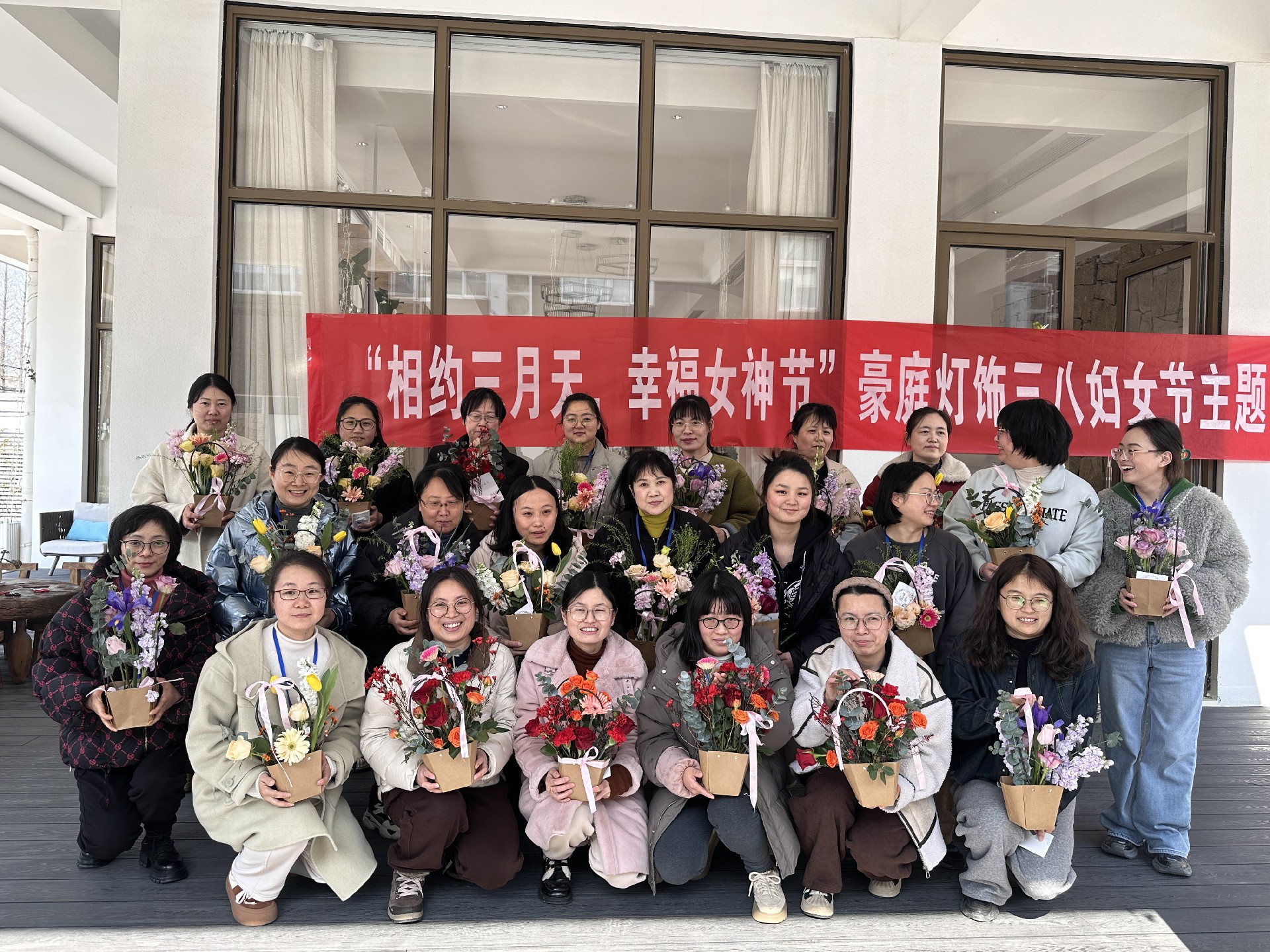 1710230659137786.jpg 大合影.jpg